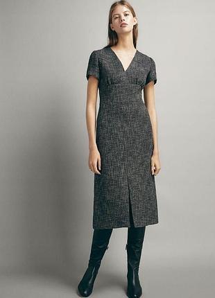 Сукня футляр з v-подібним вирізом massimo dutti