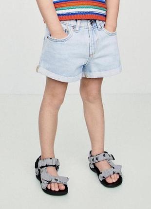 Босоніжки zara