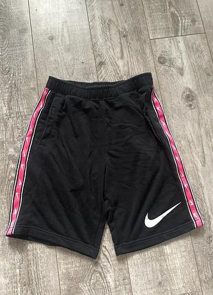 Шорти nike