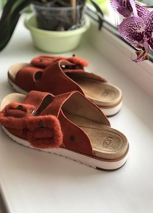 Ugg сандалі шкіряні