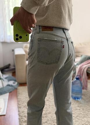 Джинси levi’s