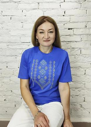 Жіноча футболка вишиванка блакитного кольору xl. xxl
