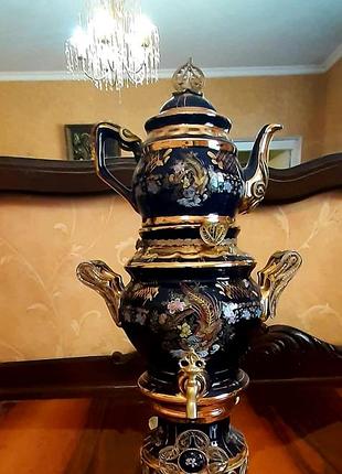 Винтажный турецкий электрический самовар из глазурованной керамики.