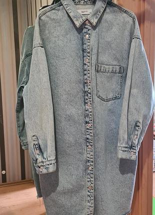 Удлиненная джинсовка reserved, размер l-xl (белый джинс)