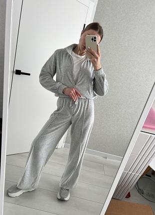 Костюм сірий бавовняний велюр hm