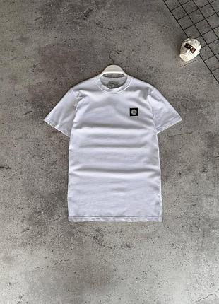 Стильная мужская футболка stone island