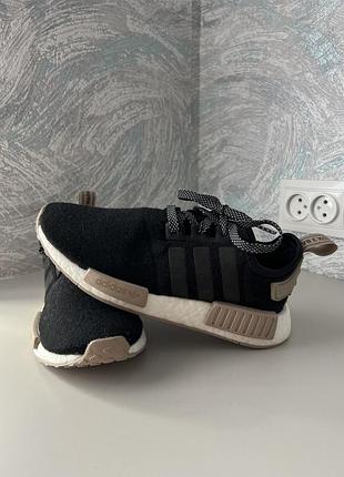 Кросівки adidas nmd / кросівки adidas / adidas nmd / adidas champs sports x nmd_r1 / кроссовки adidas / adidas / кеды / жіночі кросівки адідас / nmd