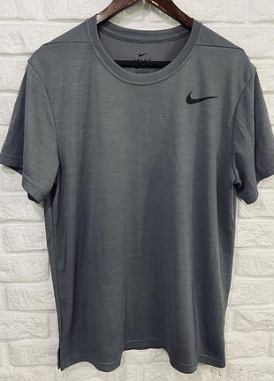 Футболка nike