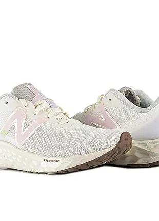 Женские кроссовки new balance arishi v4