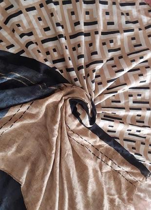 Палантин шаль fendi