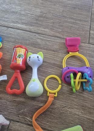 Игрушки набор 4
