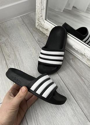 Шльопанці adidas оригінал