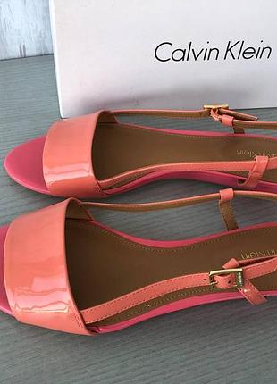 Босоножки calvin klein размер 38