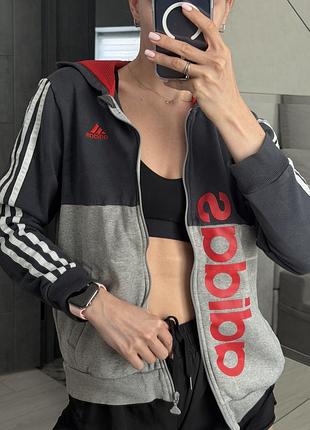 Спортивная кофта adidas