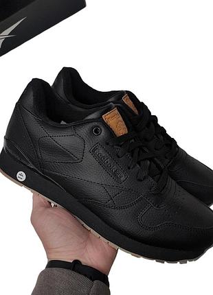 Кросівки reebok classic чорні (термо)