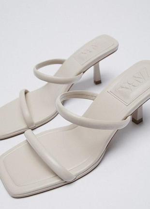 Шкіряні босоніжки zara ( розмір 38 )