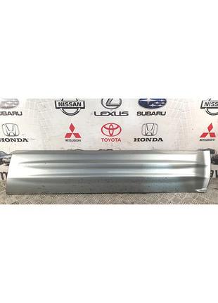 Накладка двери передней правой mr47858 mitsubishi pajero wagon 3