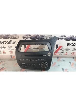 Автомагнитола правый руль 39100smge016m1 honda civic 8