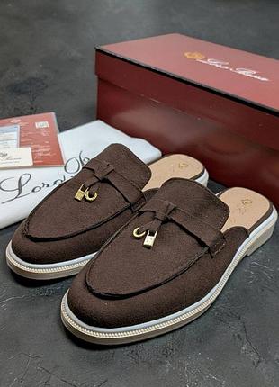 Мюлі loro piana