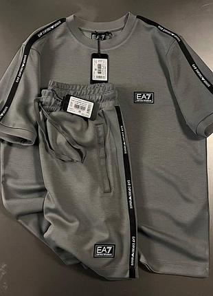 Модный мужской комплект футболка + шорты armani