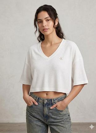 Білий топ calvin klein