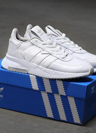 Кроссовки adidas