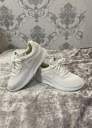 Жіночі nike