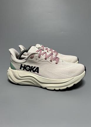 Кросівки для комфортної ходьби та бігу на широку стопу hoka one one arahi 8 wide 1168711 rcrm