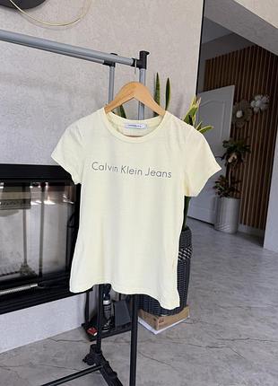 Футболка calvin klein розмір xs