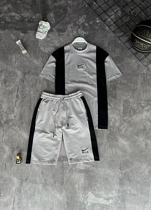 Модный мужской костюм nike