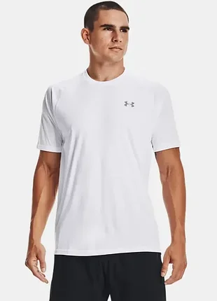 Футболка under armour