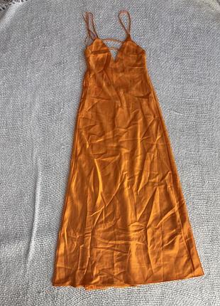 Атласна сукня zara