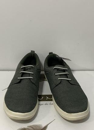 Легкі чоловічі кросівки under armour