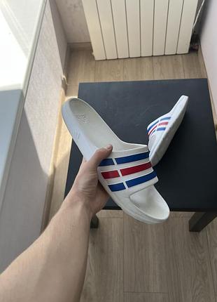 Тапки adidas