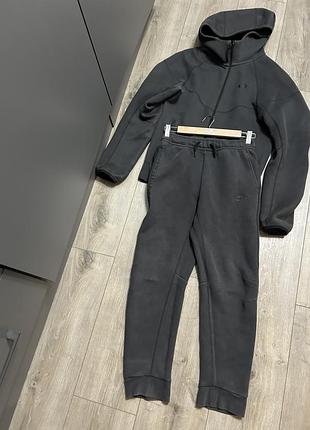 Спортивний костюм nike