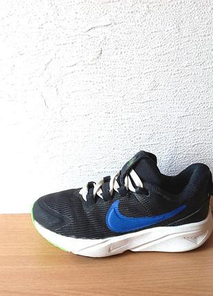 Кроссовки nike 28 р. стелька 18 см.