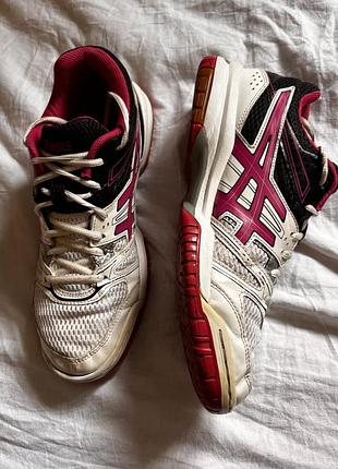 Кросівки asics розмір 40,5 оригінал