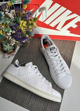 Оригинальные кроссовки adidas