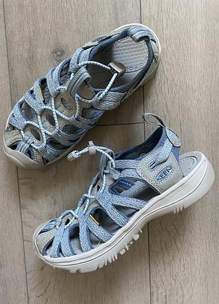 Босоніжки keen 37р. оригінал