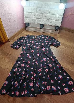 Плаття жіноче