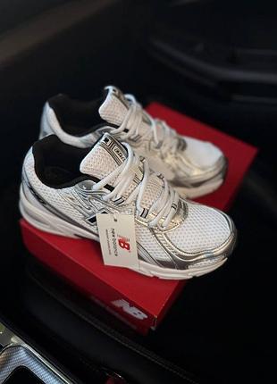 New balance 740