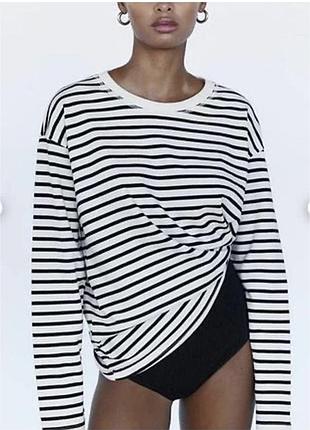 Свитшот лонгслив zara в полоску