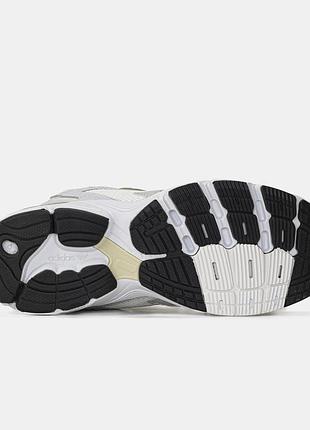 Adidas astir grey