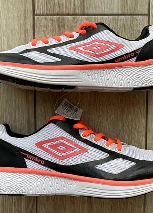 Кросівки umbro priam