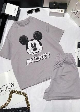 Летний костюм двойка футболка с принтом микки маус mickey mouse и шорты на резинке