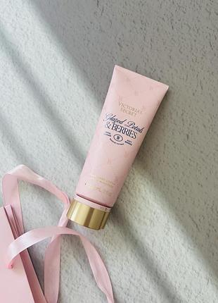 Лосьйон для тіла glazed berries & petals victoria’s secret