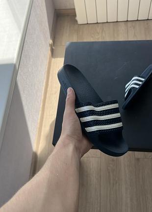Тапки adidas
