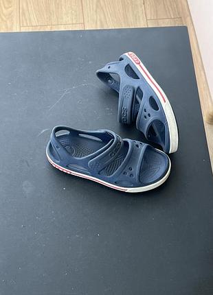 Сандалі crocs 4