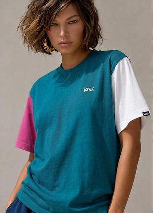 Футболка vans classic fit 100% cotton, размер s, бирюзовая с разноцветными рукавами