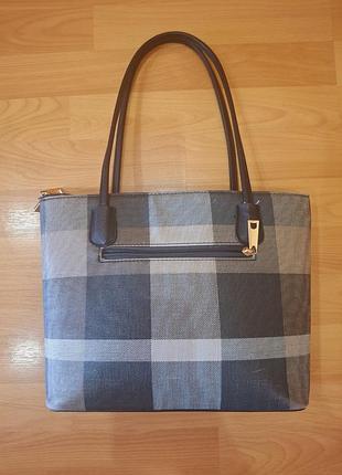 Продам сумочку burberry 2